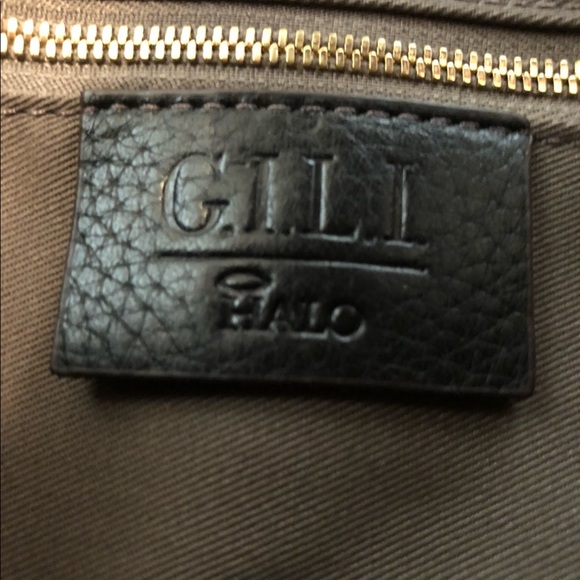 G.I.L.I. Python Crossbody w/Halo RFID Protection - Picture 6 of 8